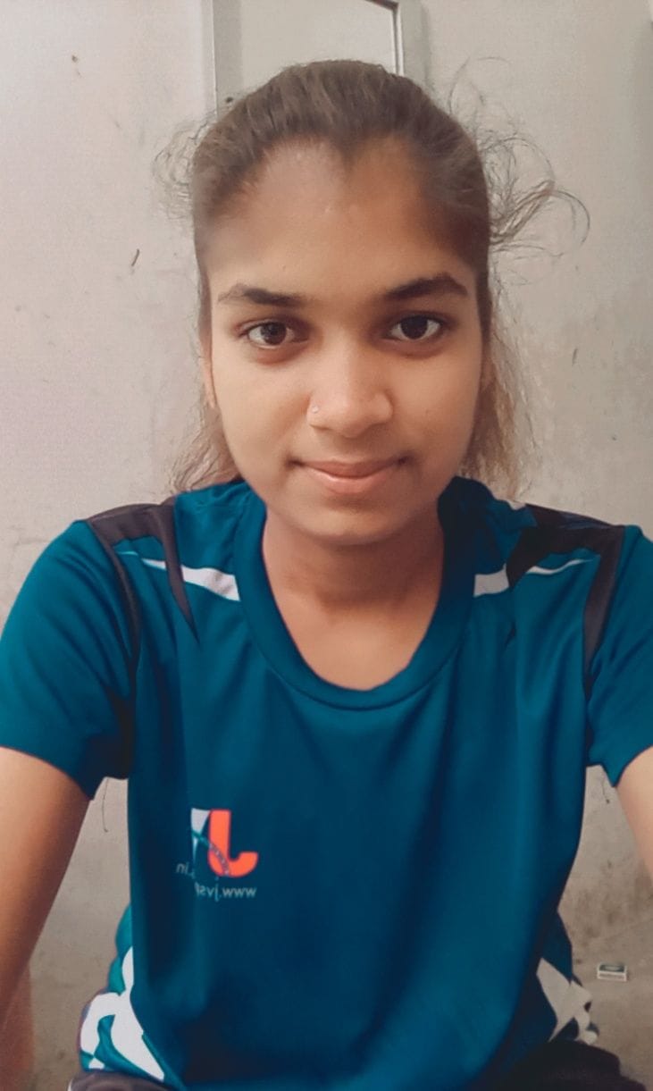 volley ball player neha sellected in state team
