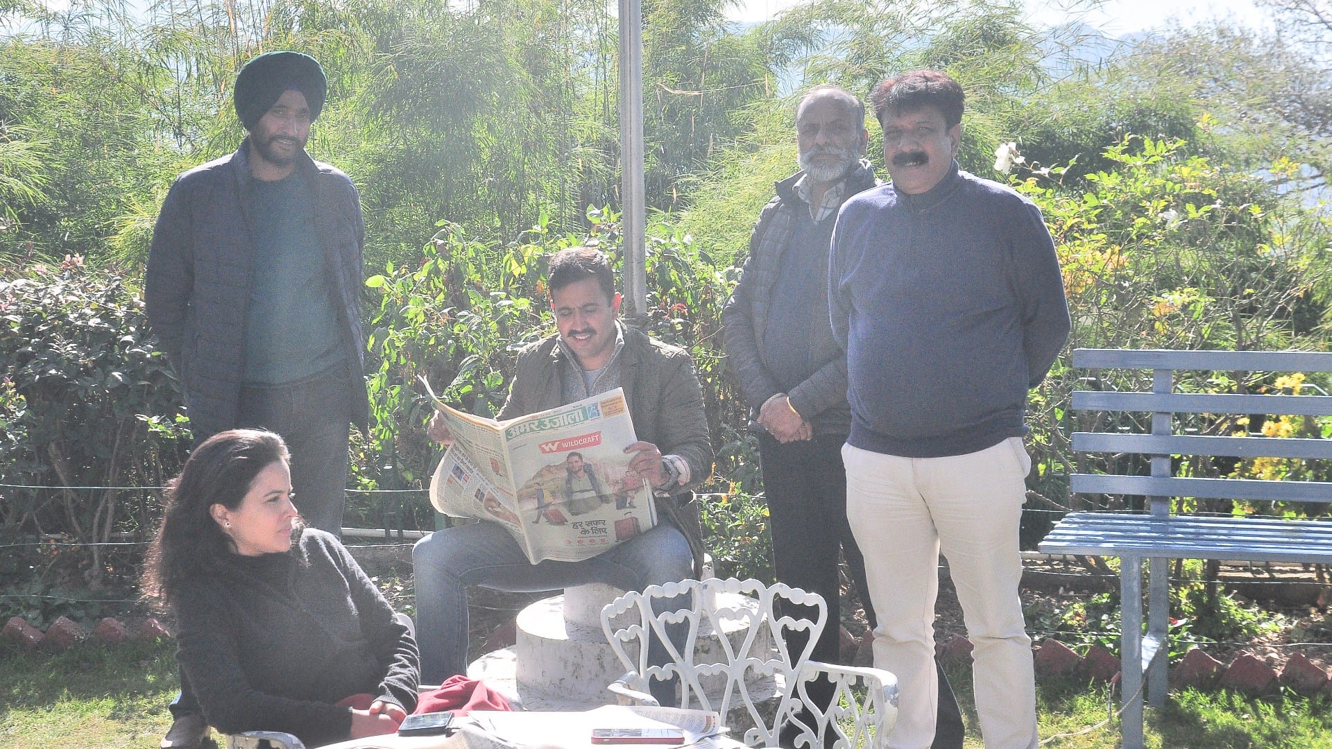 himachal election 2022 congress and bjp candidates take feedback from party workers