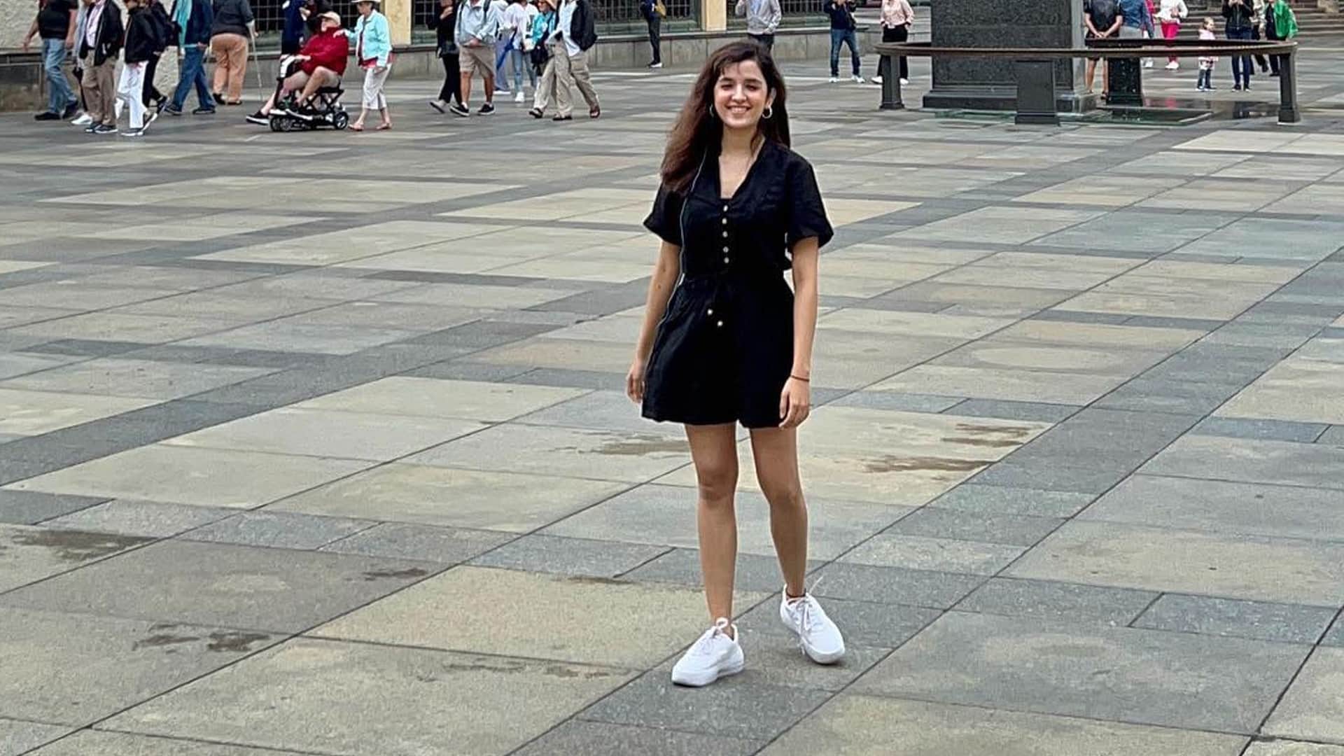 Photos of the Day Nushrratt Bharuccha Mrunal Thakur Mouni Roy Parineeti Chopra Kriti Sanon Shraddha Kapoor