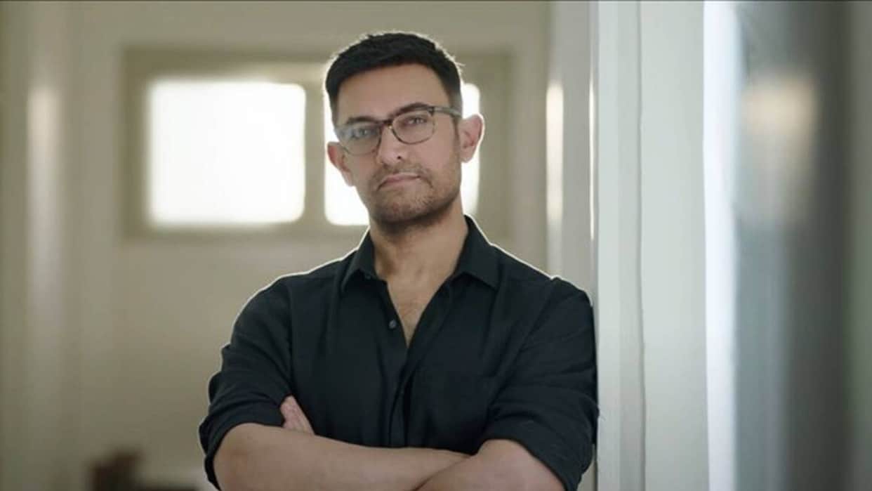 Throwback Thursday When  Aamir Khan Did not Take Bath for Many day due to Ghulam Movie Shooting