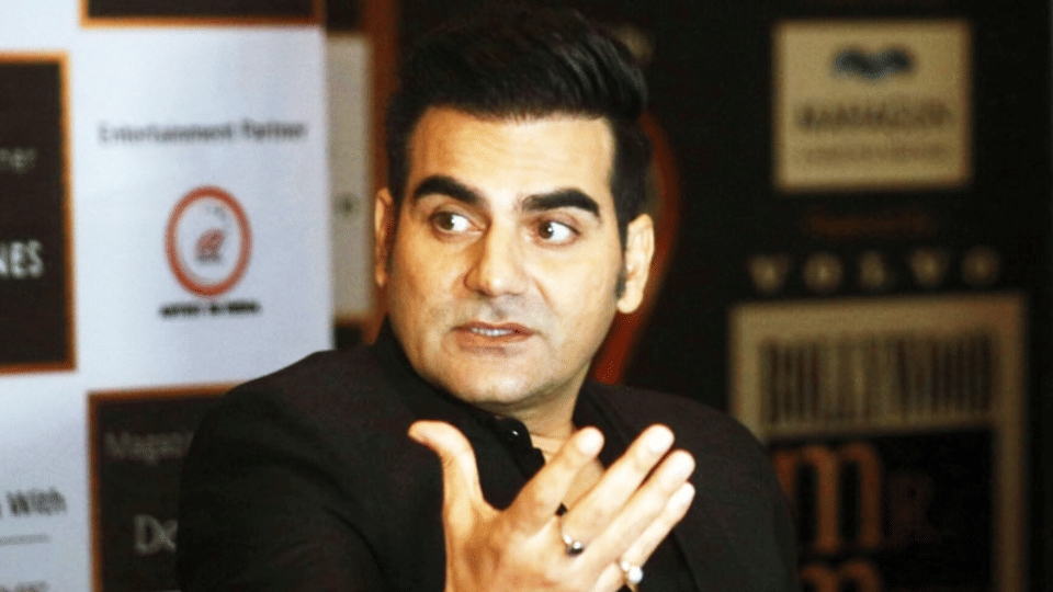 arbaaz khan reaction on shahrukh khan pathaan success says this movie is like a pay cheque for srk
