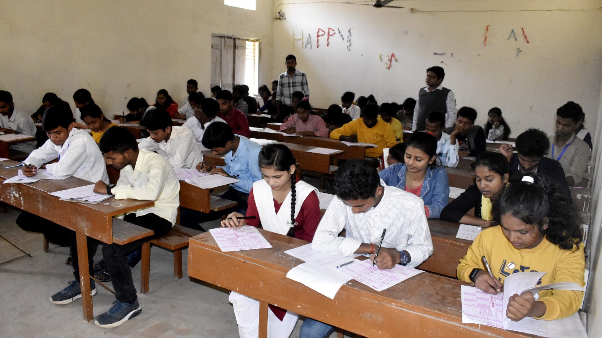 Students gathered to fulfill their future dreams from Atul Maheshwari Scholarship Examination