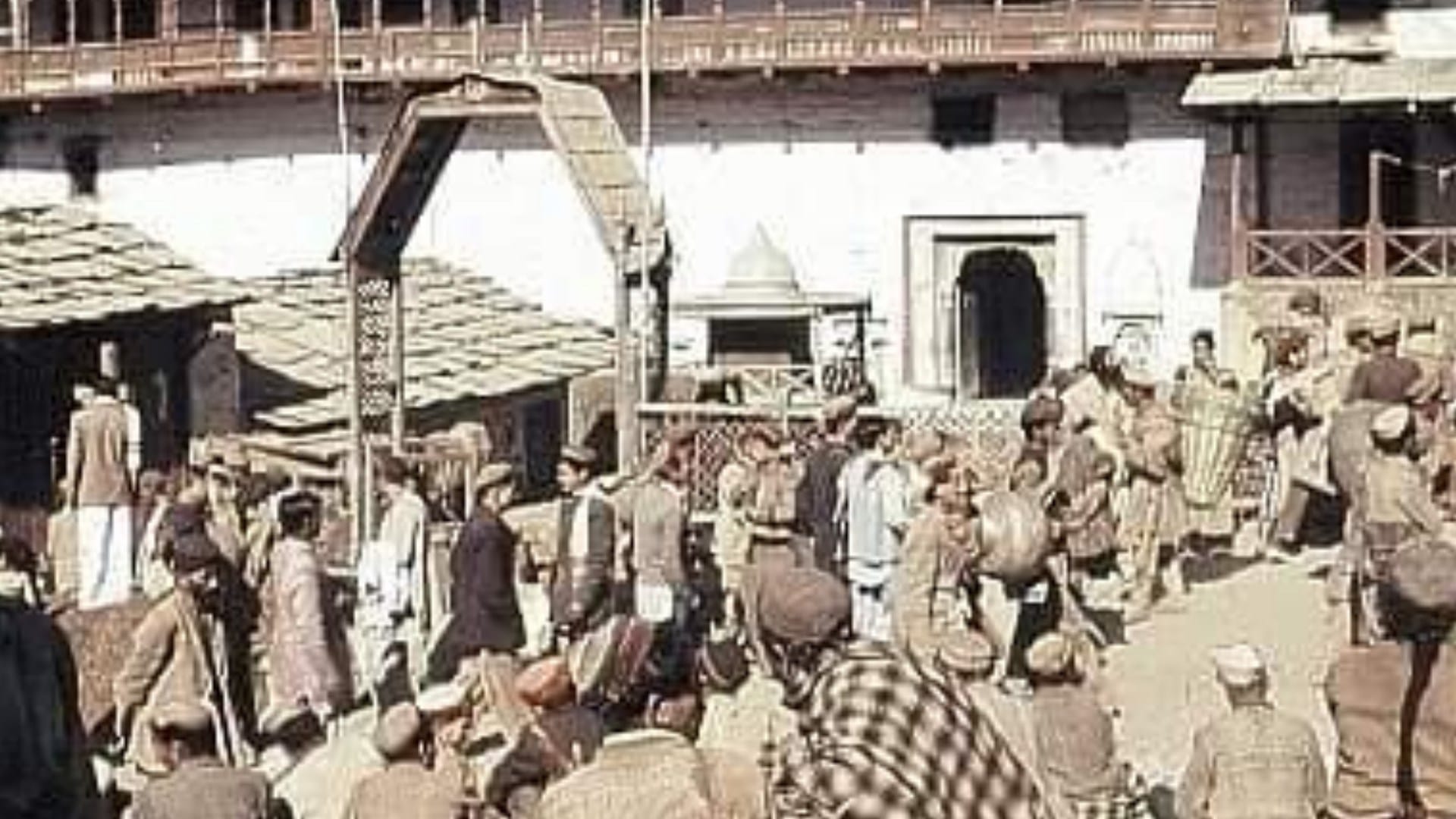 300 year old history of international lavi fair rampur bushahr himachal pradesh