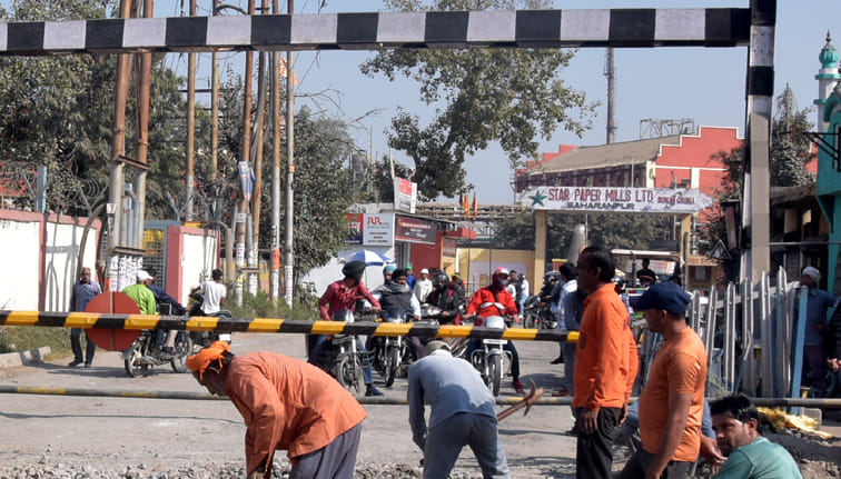 People upset due to closure of paper mill railway gate