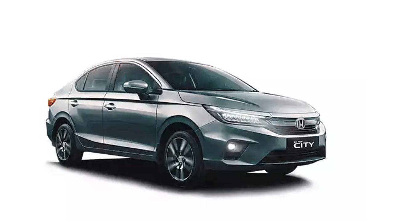 How much safety offers in these mid-sized sedan cars available in India, know the details