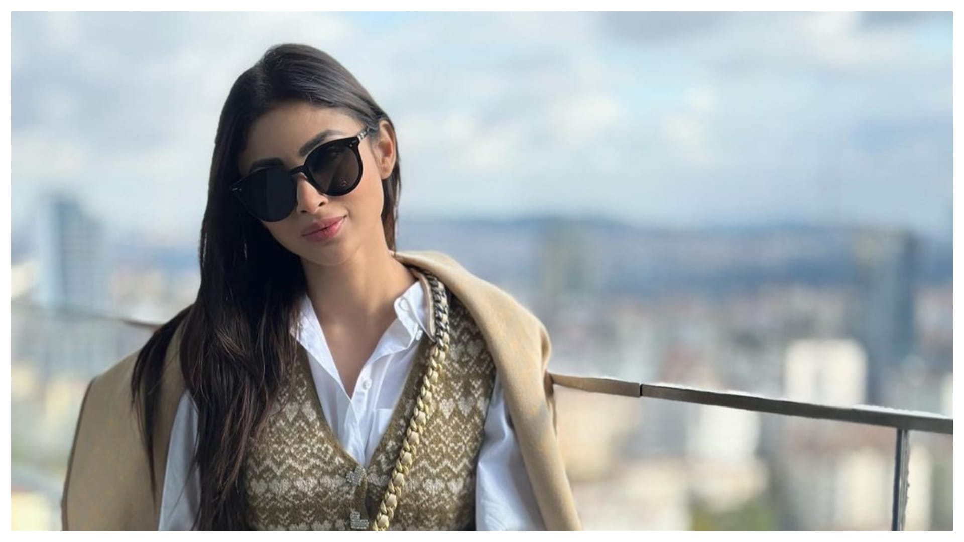 Photos of the Day: Sunny Leone Bold look Mouni Roy Parineeti Chopra Kajol Rashmika Shilpa Shetty pictures