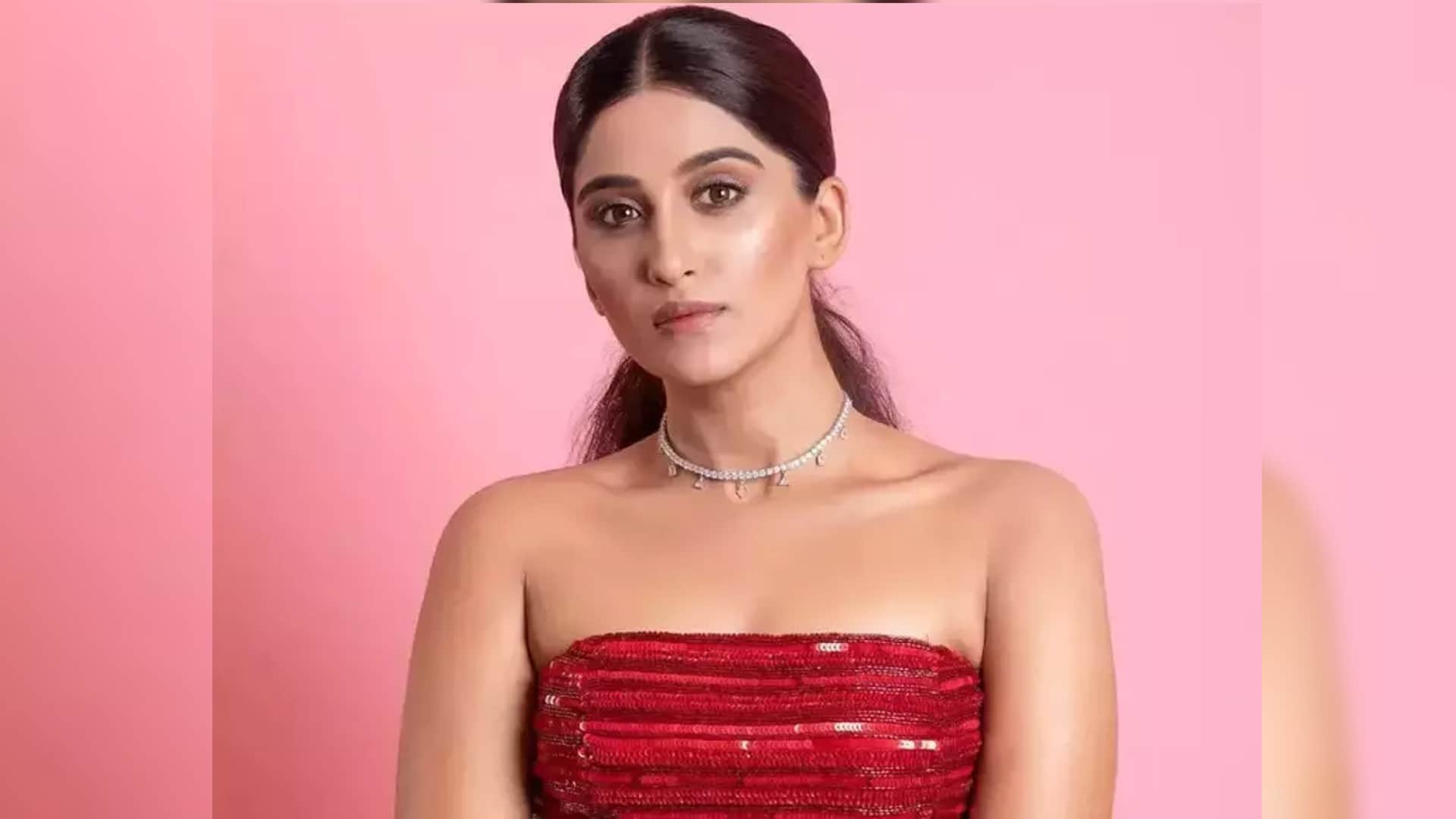 bigg boss 16 contestant nimrit kaur ahluwalia reveals she had depression and anxiety issue last 1 year