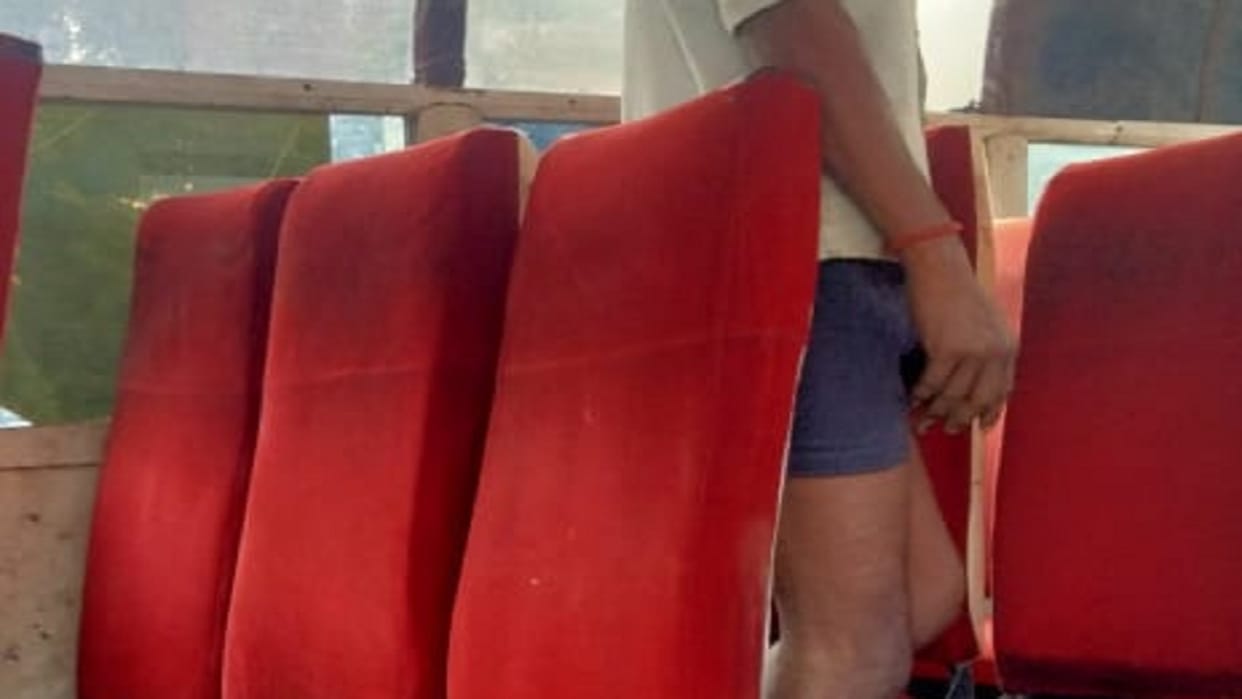 Dead body of conductor found hanging in private bus, police complicated in murder and suicide