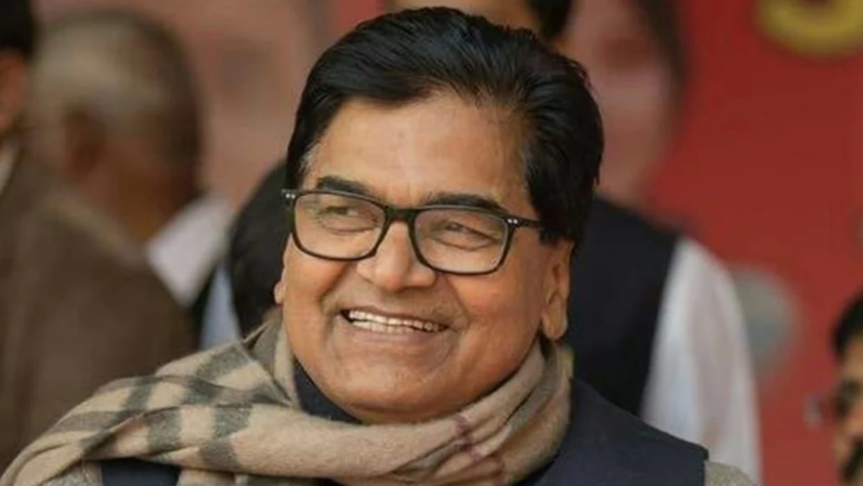 Bypoll in Mainpuri: Ramgopal yadav says Shivpal Singh yadav is with us.