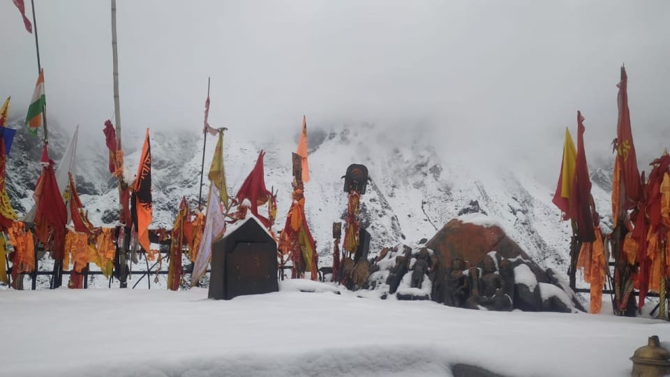 Uttarakhand weather winter 2022: Heavy Snowfall in char dham see amazing photos
