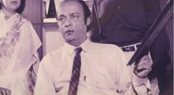Gandhi Sarfarosh Vaastav Film Veteran actor Sunil Shende passed away