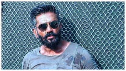 Suniel Shetty talks about Jackie Shroff action style said he is fan of actor calls him king of swag