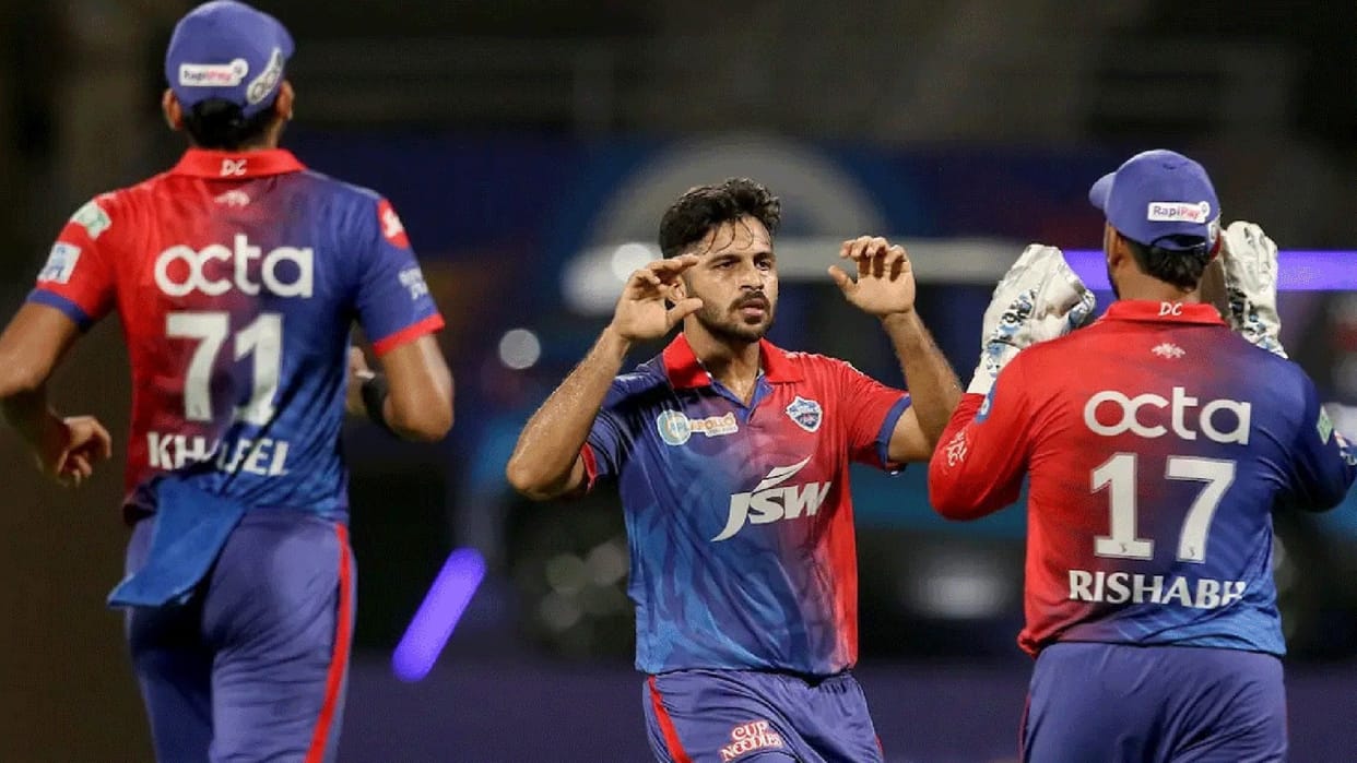 Kolkata knight riders traded Shardul Thakur from Delhi capitals in trade window before IPL 2023 mini auction