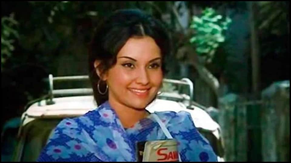 vidya sinha birth anniversary special know unknown facts about rajnigandha actress love life and filmy career