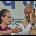 सोनिया गांधी और मल्लिकार्जुन खरगे