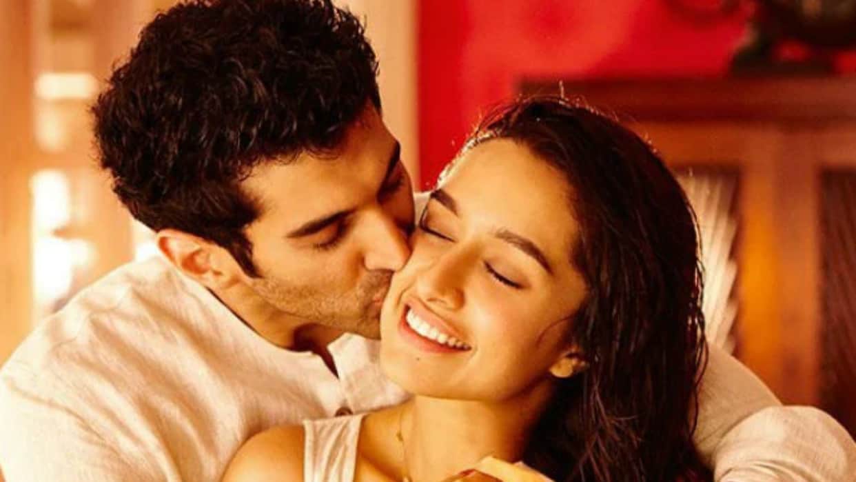 Aditya Roy Kapur birthday Special Know about Ashiqui 2 actor love story with shraddha Kapoor Breakup career