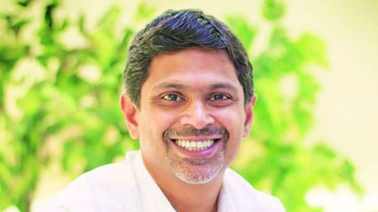 WhatsApp india head Abhijit Bose resigns Public Policy Director also left the company