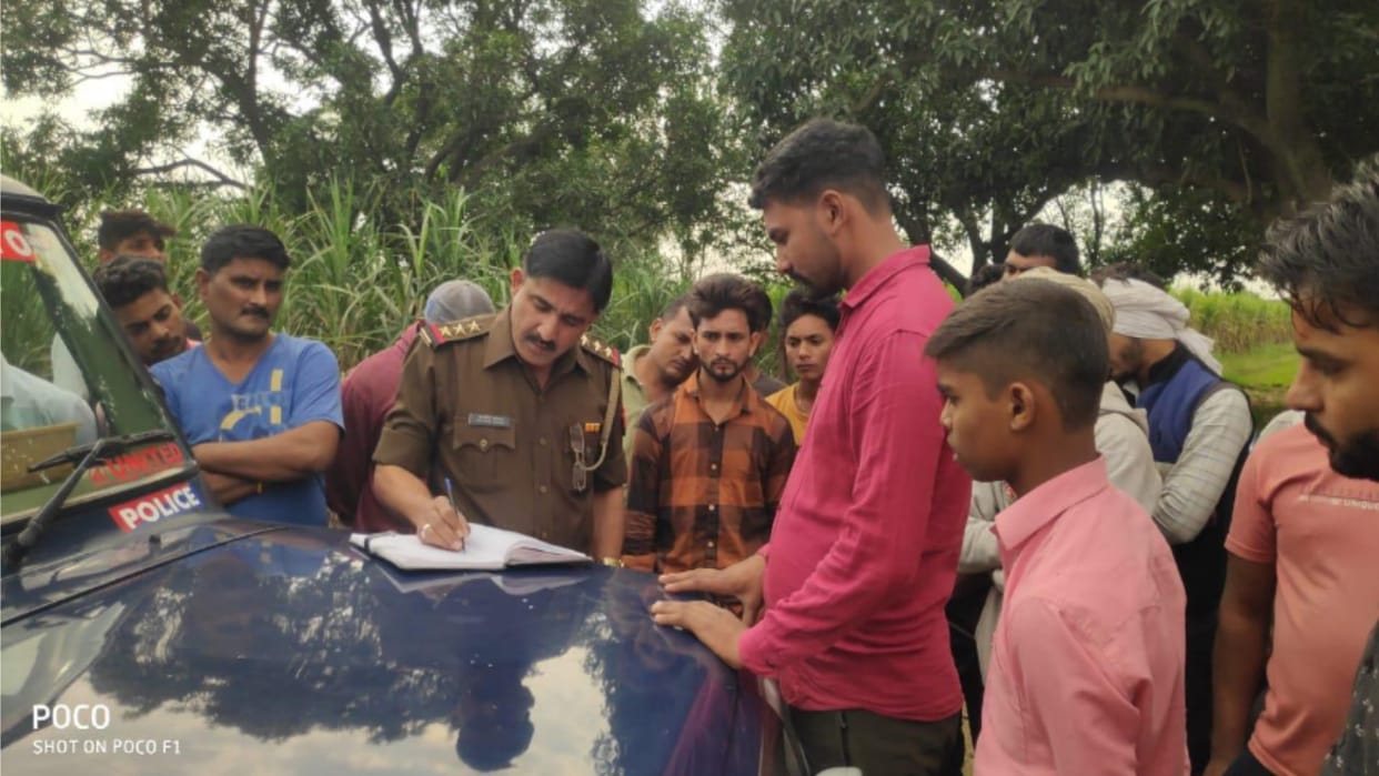 Baghpat: Sensation spread among  villagers after seeing the dead body there was chaos among the family members