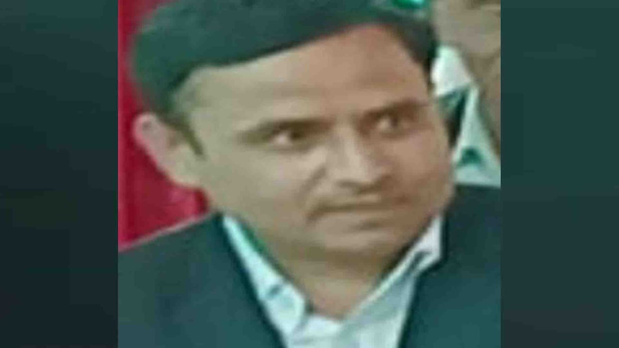 Etawah: Lawyer shoots seven bullets at headmistress and committed suicide