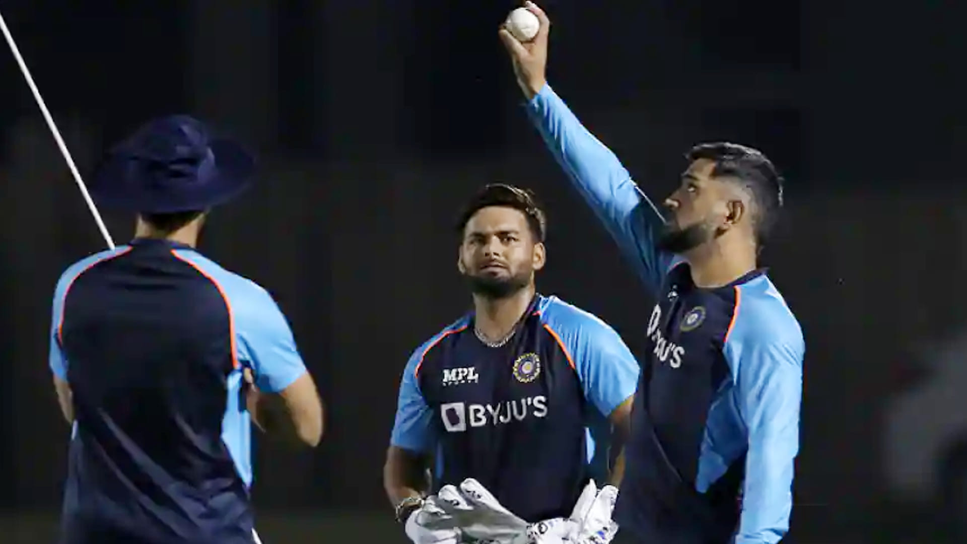 BCCI to bring MS Dhoni in Team India Coaching Staff to instill fearless cricket in India T20I side says Report