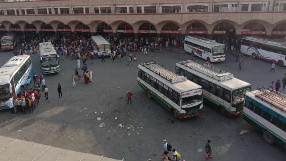 PRTC Strike News Today: Punjab Roadways Bus Strike  Updates in Hindi