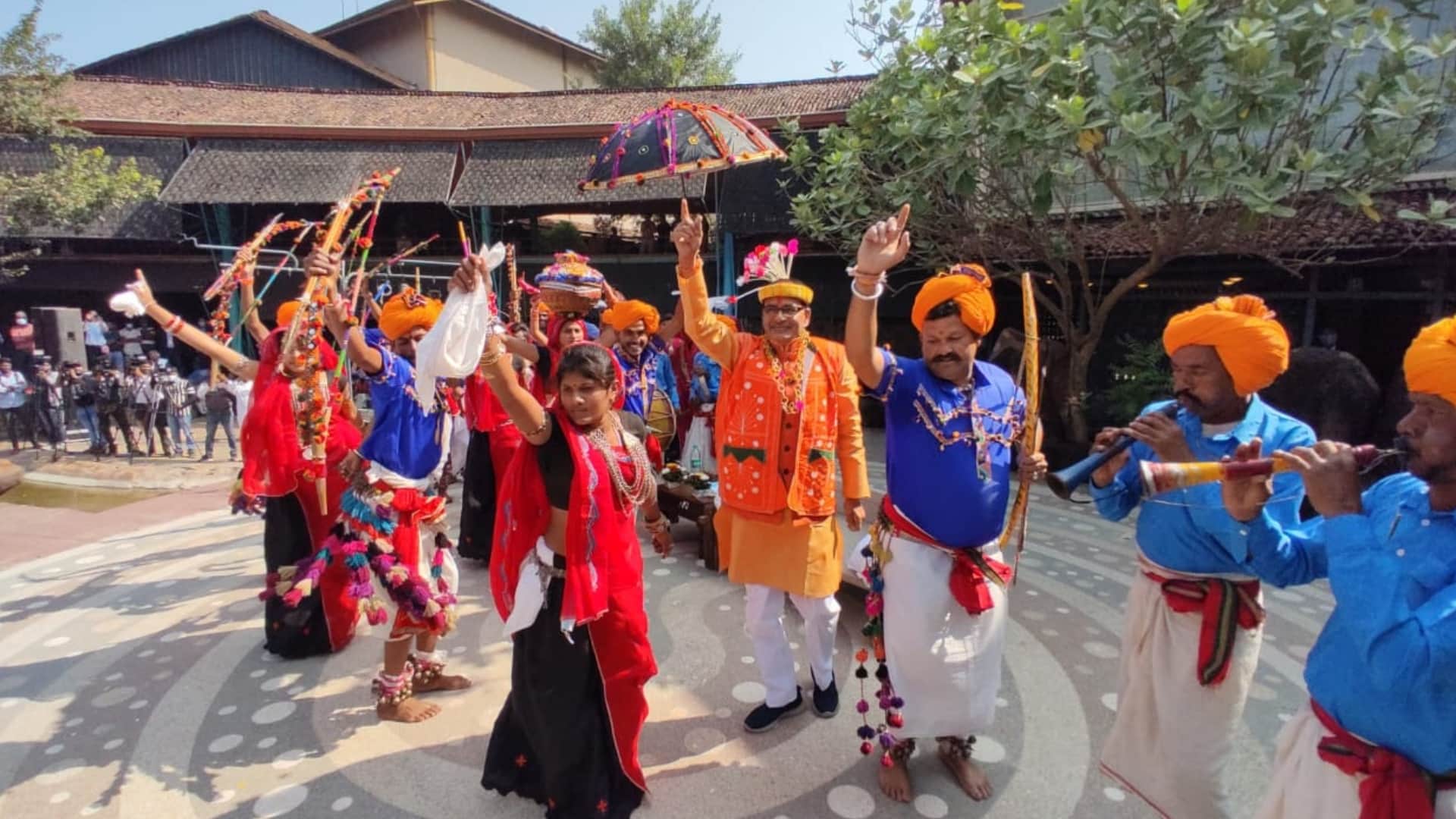 Shivraj Government will announce to implement PESA Law on tribal pride day