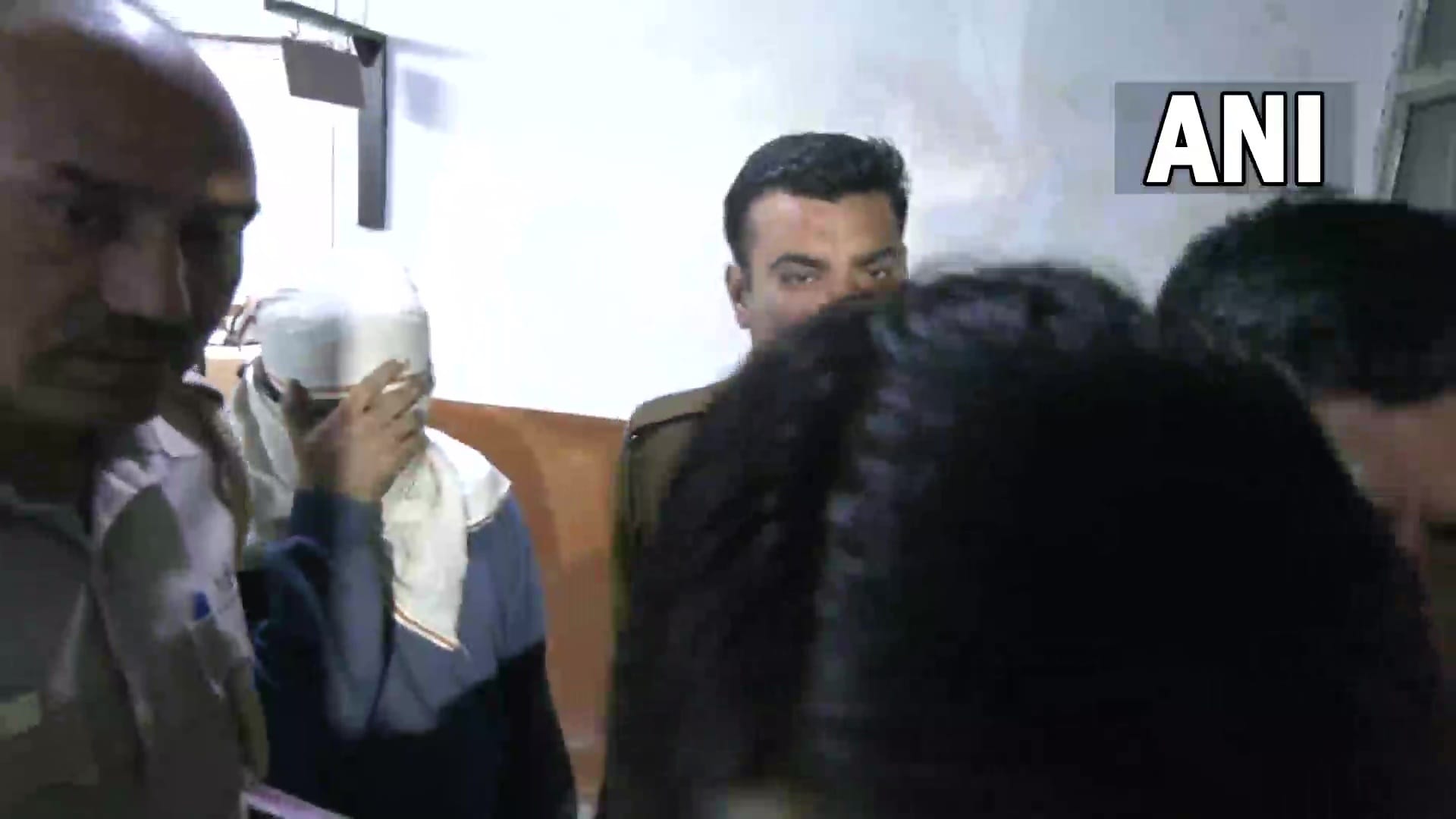 Delhi Murder Case Updates Shraddha Walker Aftab Were Living As Husband And Wife For Six Months