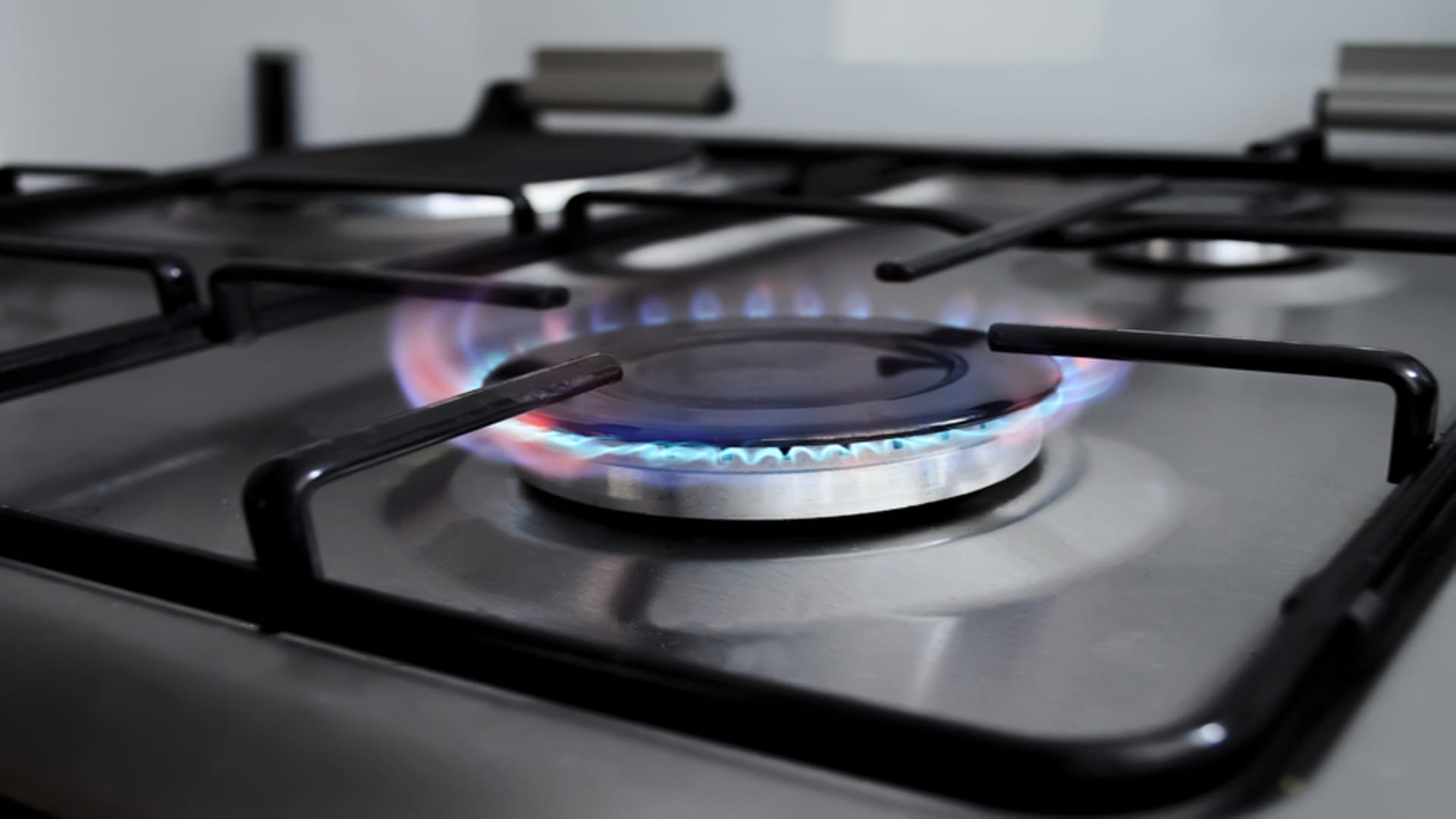 Solar Stove Price Specification Installing Process Know All details Here in Hindi