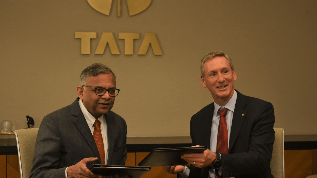 Tata is preparing to bring hydrogen-powered vehicles, tata and cummins sign mou for hydrogen powered cv