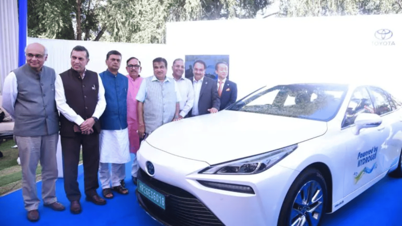 Nitin Gadkari officially launches worlds first flex fuel MPV Know Specs features Details
