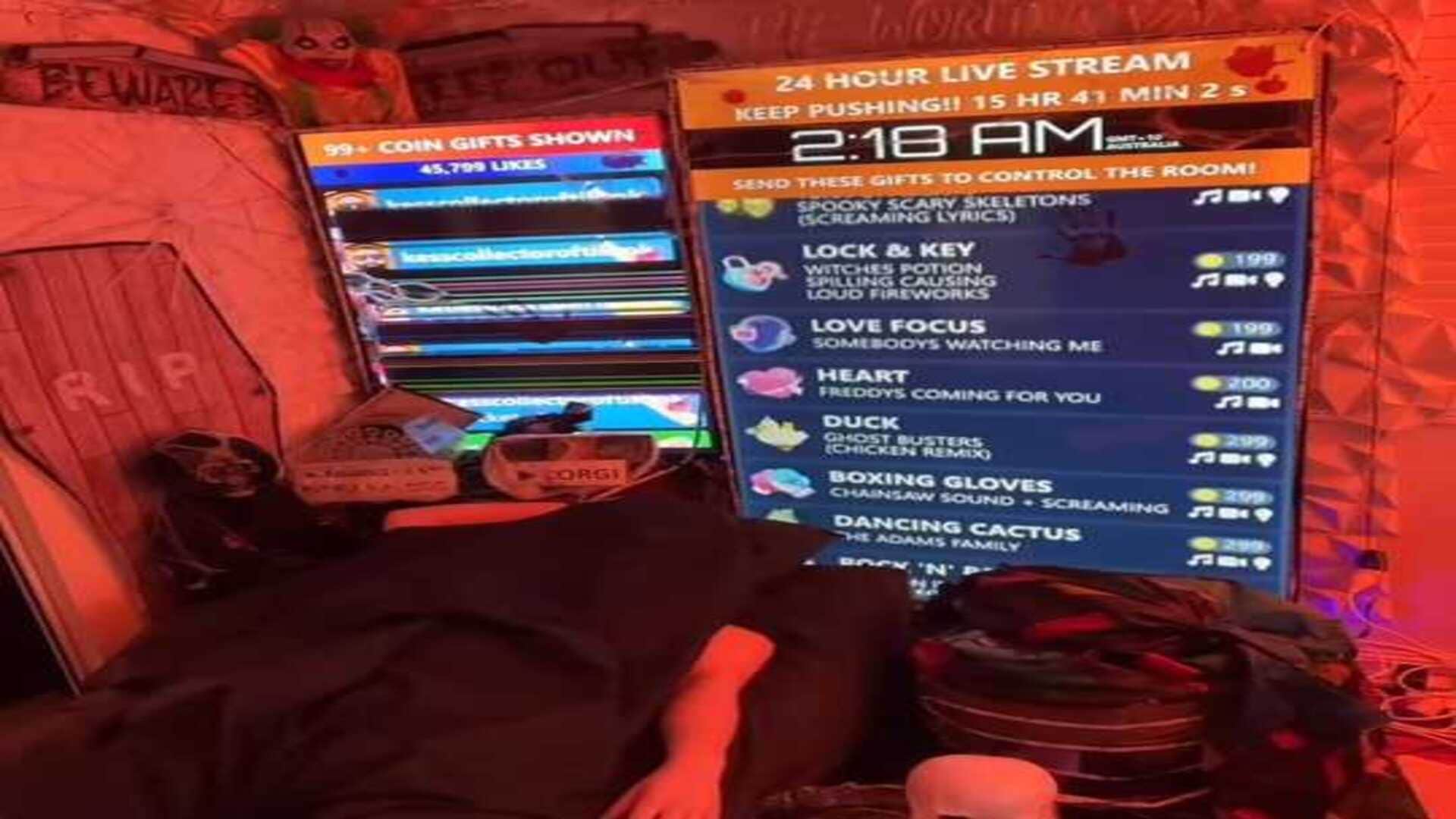 youtuber sleeping on camera making money earning lakhs in month know what is the reason