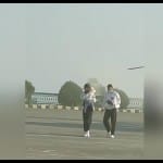 भवाली हेलीपैड पर विराट और अनुष्का