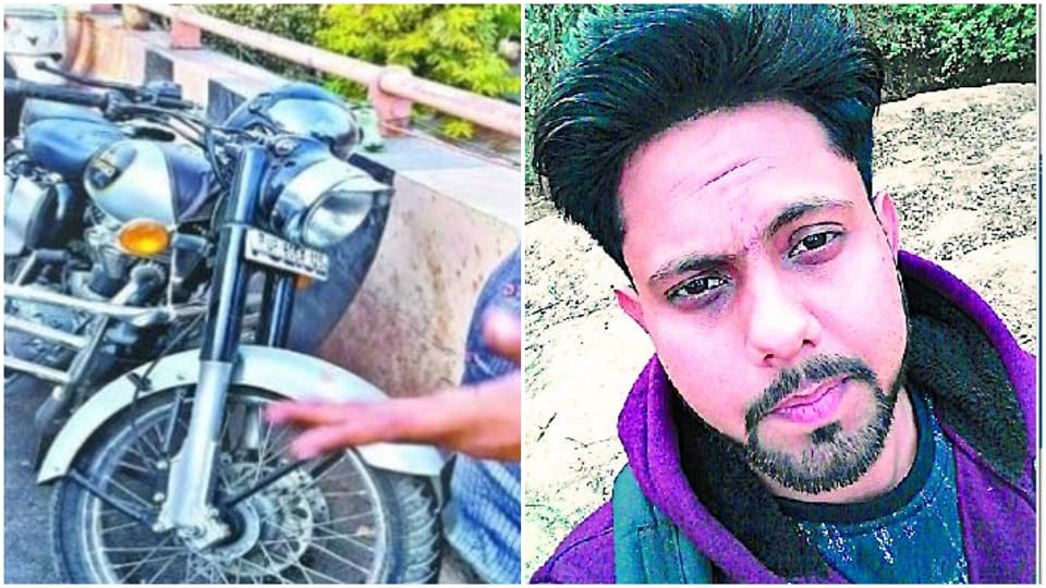 garbage van collided Bullet Bike Rider Fell 30 Feet Below Overbridge second youth died In Agra