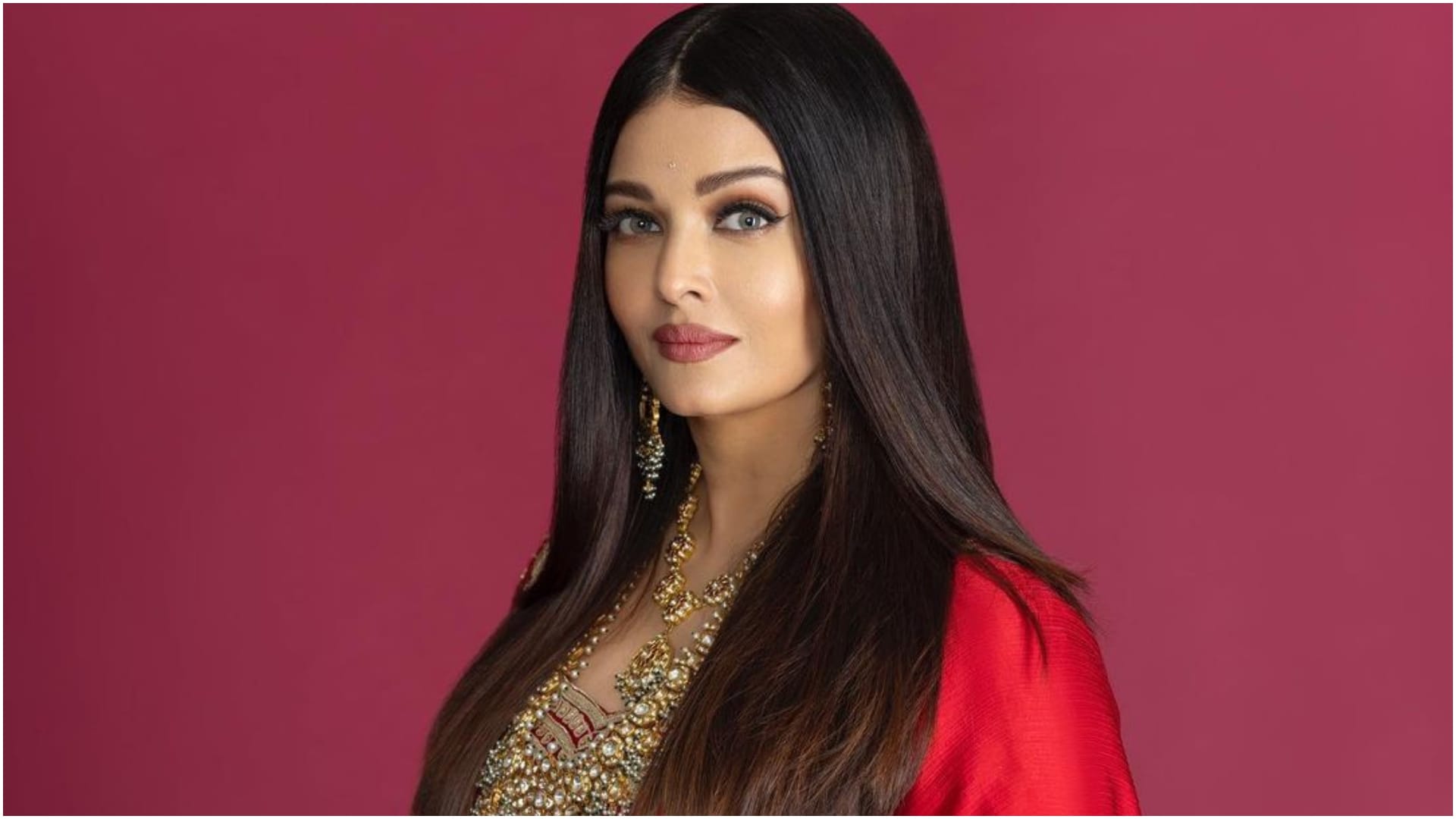 Christmas 2022 priyanka chopra Aishwariya rai aly goni jasmin Arjun bijlani Divyanka tripathi shares photos