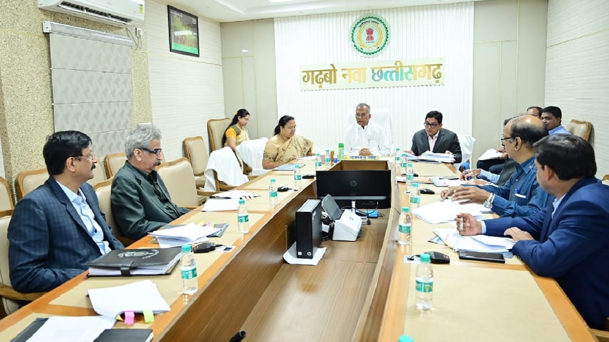chhattisgarh govt will withdraw 21 politically registered cases