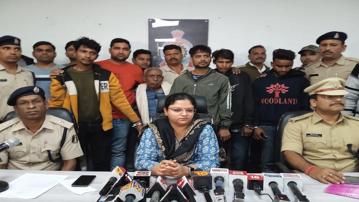 Accused of robbery from ATP operator of electricity office arrested in Bilaspur 11 lakh 70 thousand cash recov