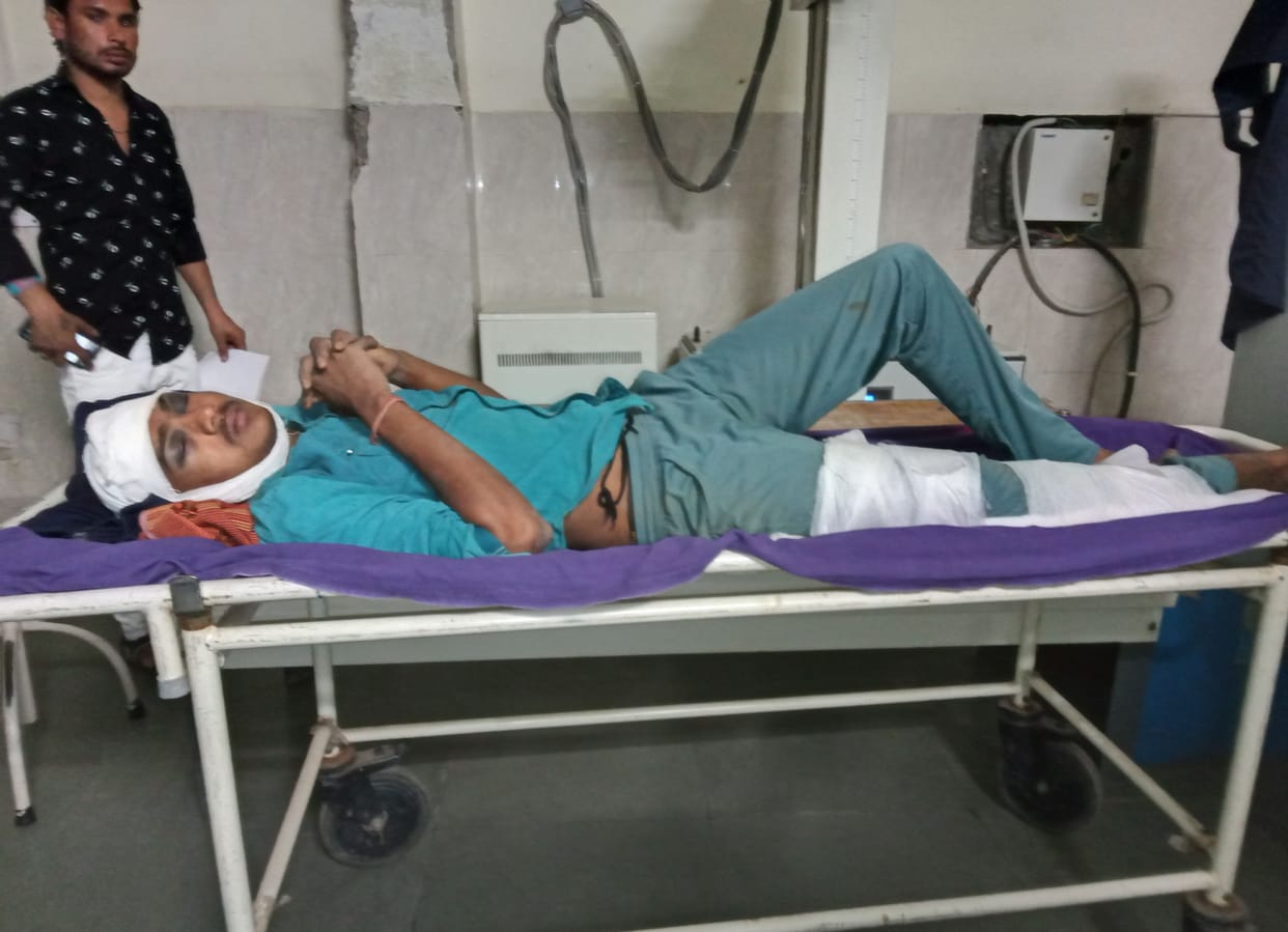 One killed, another injured as Scorpio overturns unbalanced while trying to save nilgai