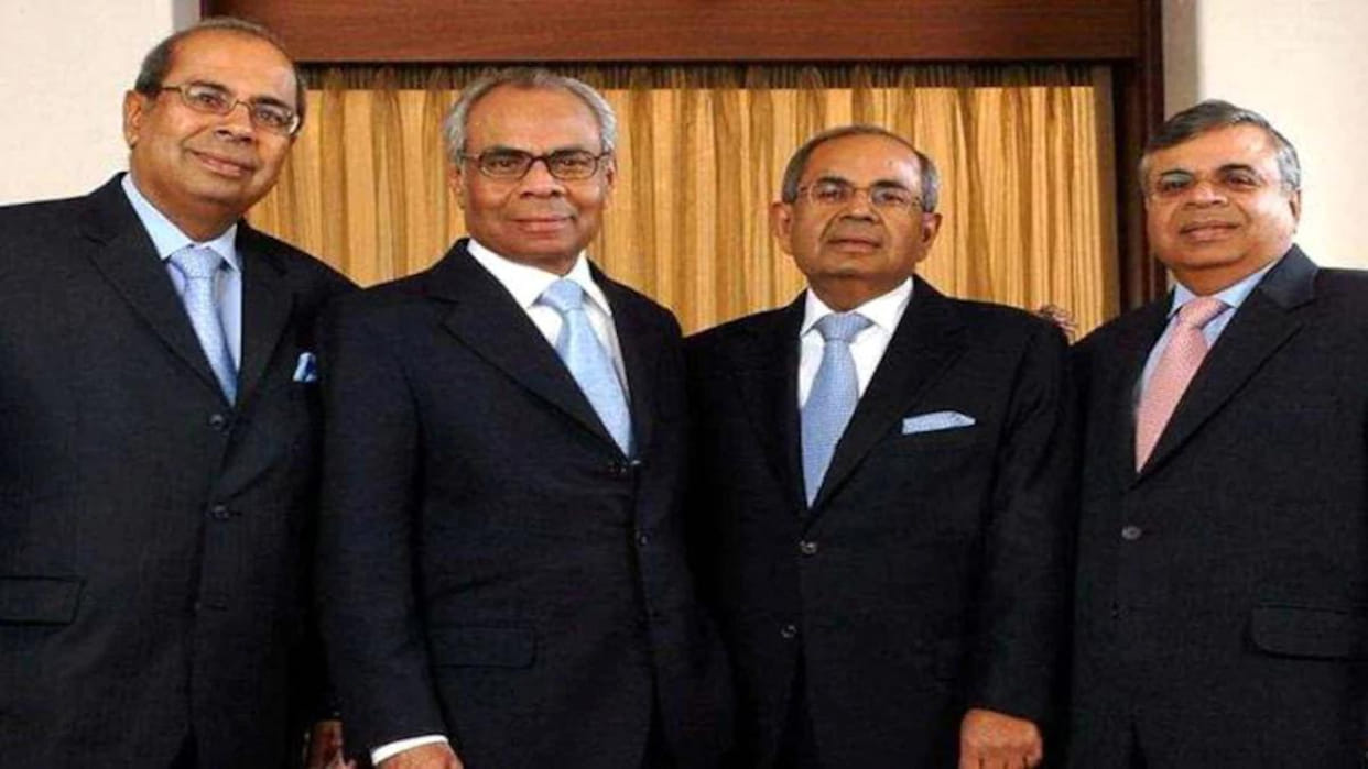 Split of 108 year old Hinduja Group running IndusInd Bank and Ashok Leyland this month, know details