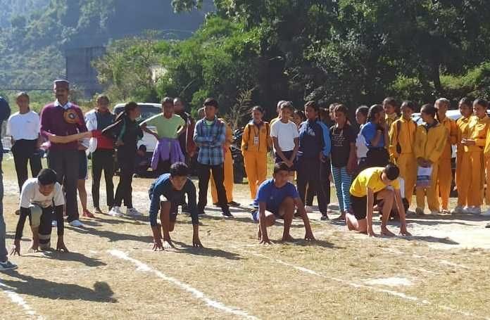 Sports in Kapakot