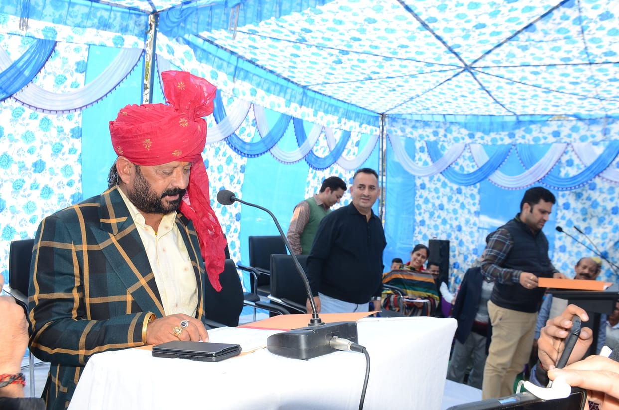 Rajindra Singh Babbi took charge of president of Kathua municpal council