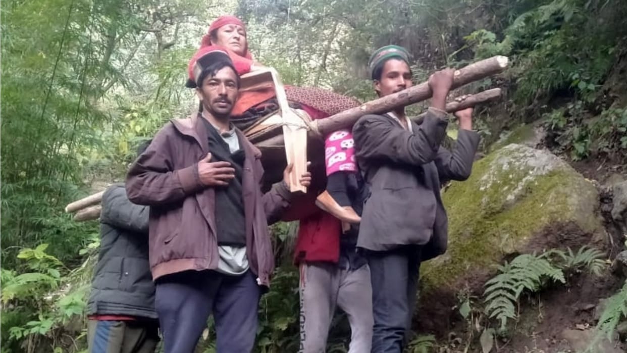 no road connectivity in Mail village in kullu himachal pradesh
