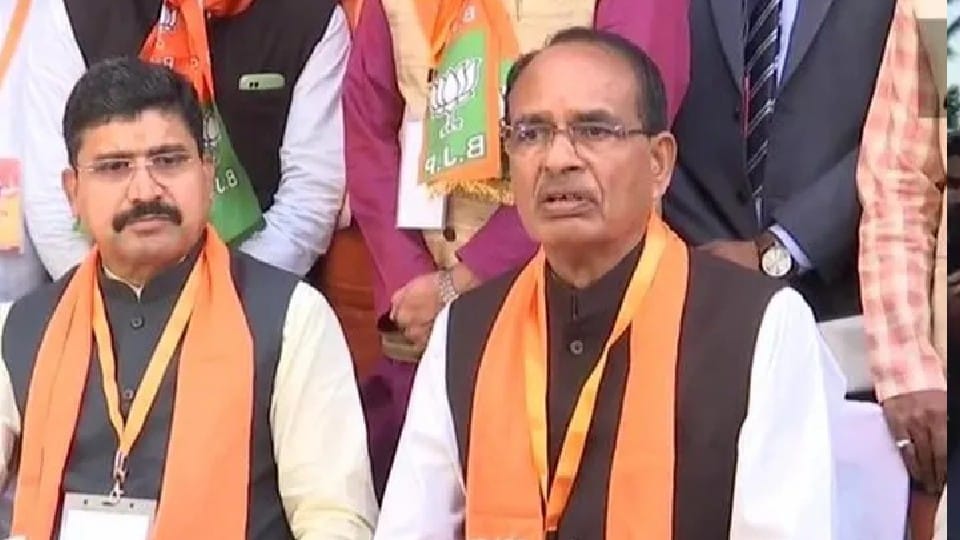 MP News: Chief Minister Shivraj Singh Chouhan targeted Kamal Nath and Congress