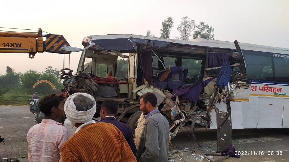 passengers bus collided with a trailer in Basti one passenger died seven seriously injured