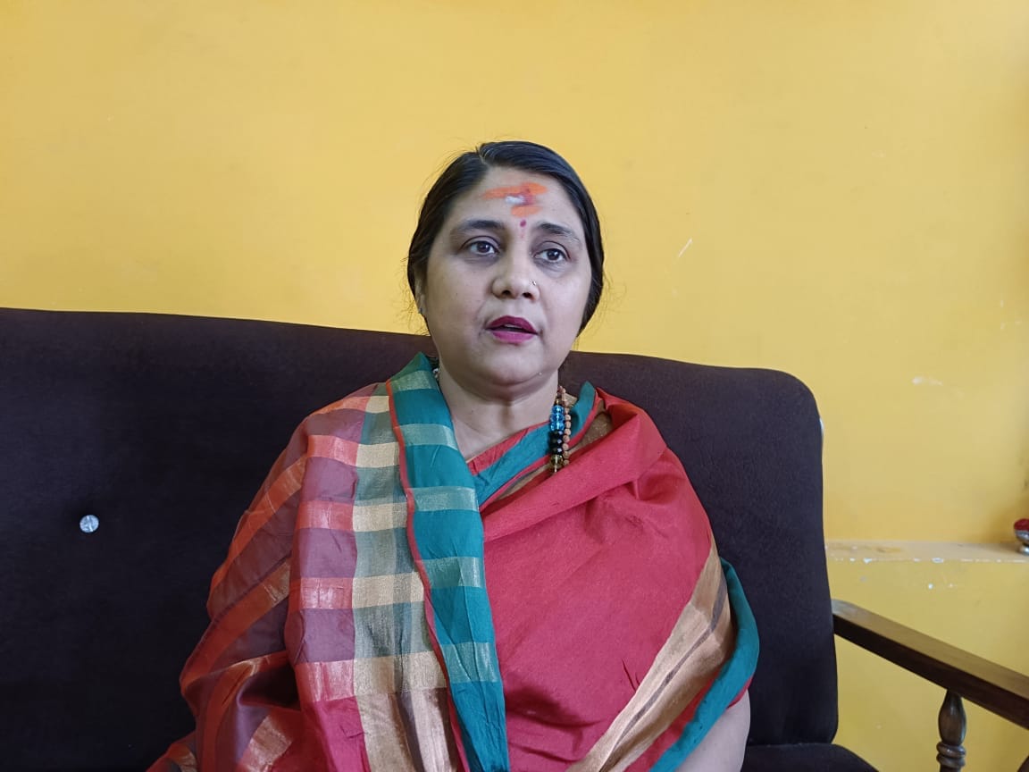 Netaji subhash chandra bose great granddaughter appealed to Kashi to go to Mathura