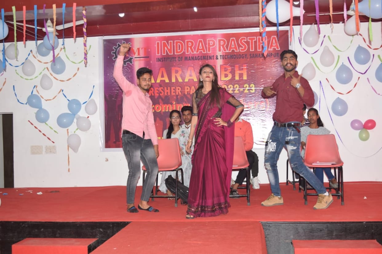 Vaishnavi Miss and Rishabh became Mr Fresher in IIMT