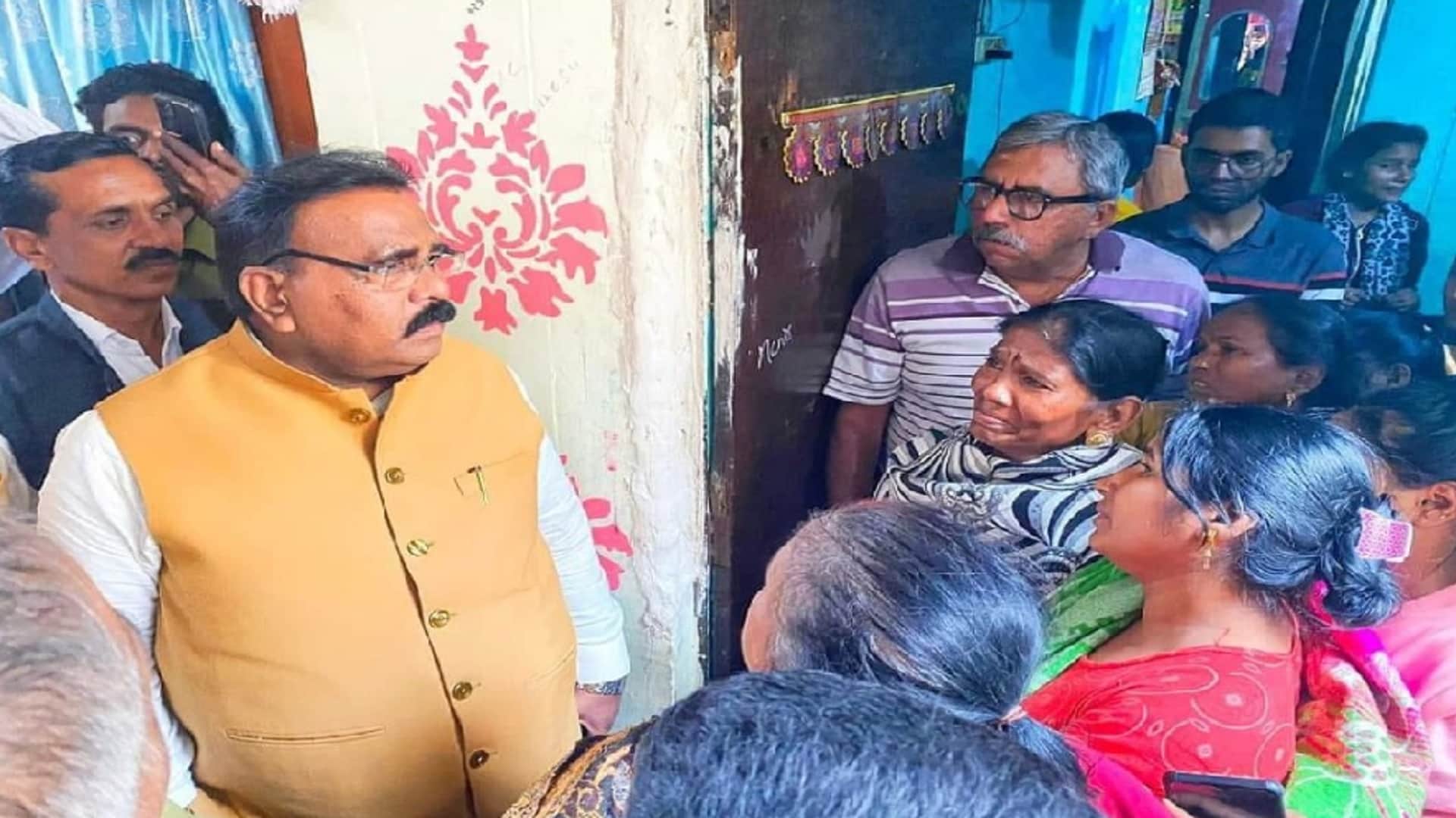 Class 9 student jumps in front of train after writing apology letter to teacher in Lucknow