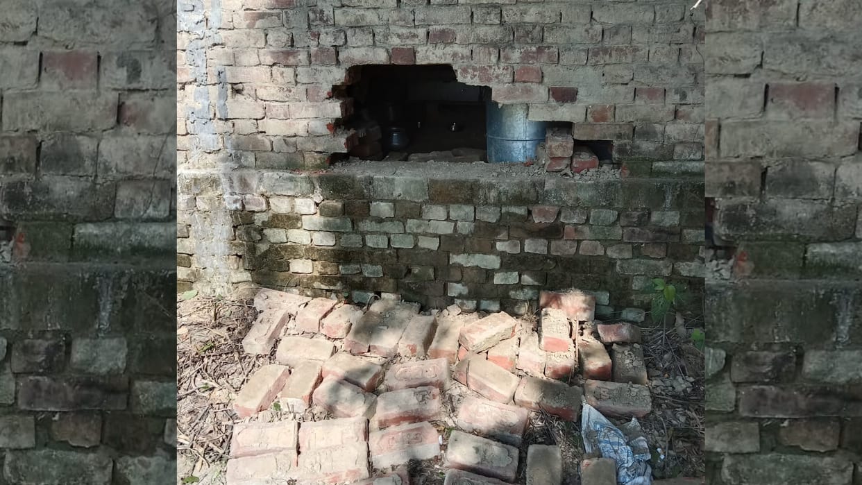 Theft in chhapiya thana kshetra in Gonda.