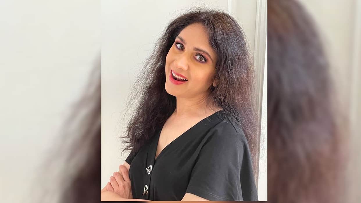 Meenakshi Seshadri share her experience of shooting with Amitabh Bachchan Rajesh Khanna Sanjay Dutt Sunny Deol