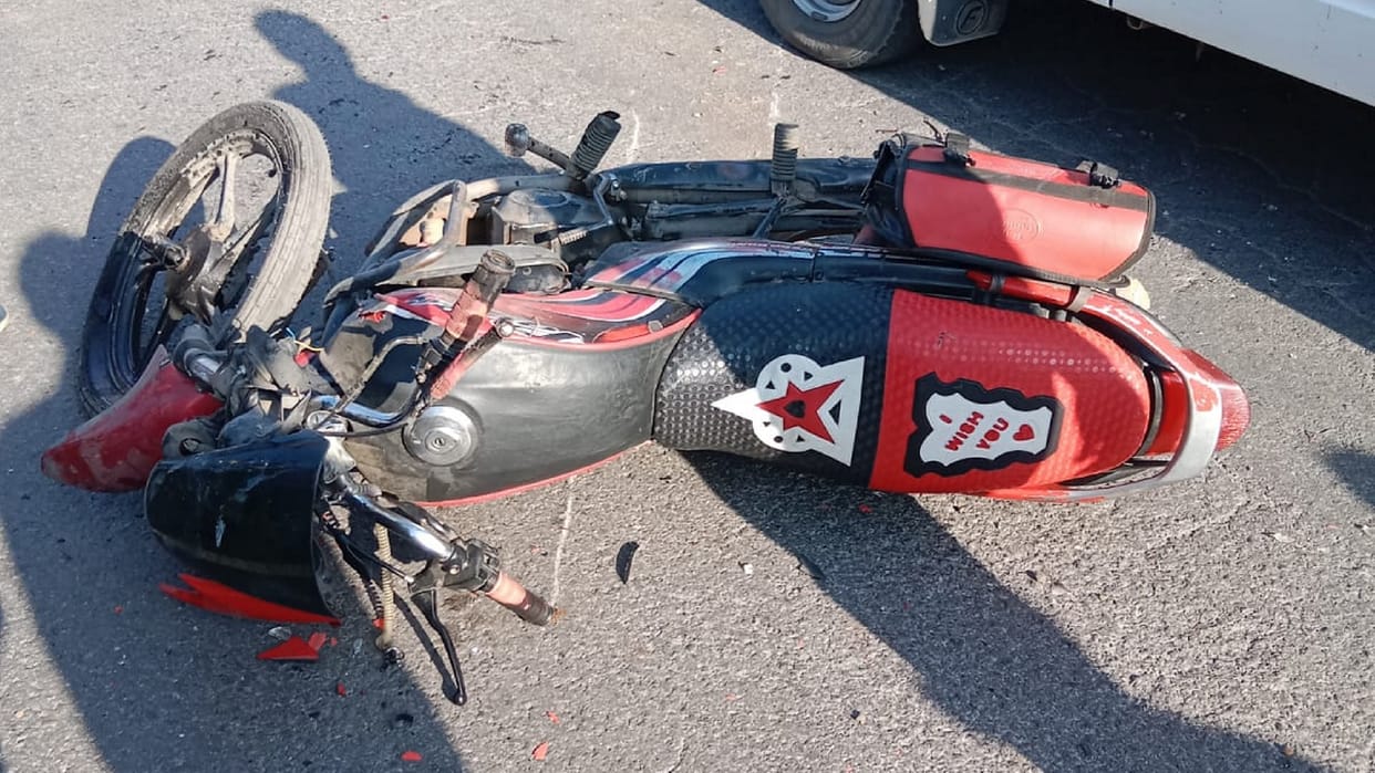 gas tanker collision killed two bike riders in chhattisgarh korba