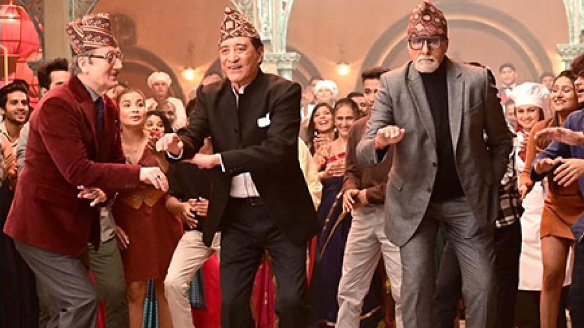 Uunchai Box Office Collection Day 7 Amitabh Bachchan Anupam Kher Boman Irani Sooraj Barjatya Movie Earnings